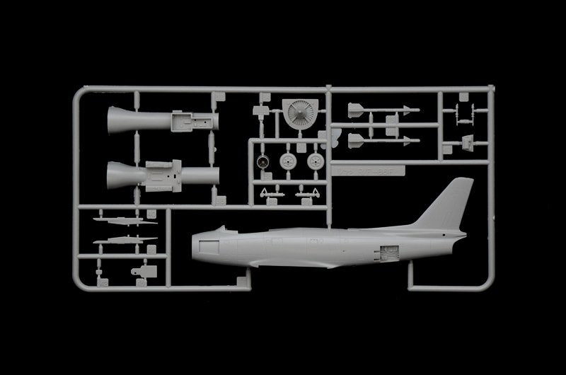 Italeri 1426 F-86F Sabre 1/72 – Bild 10