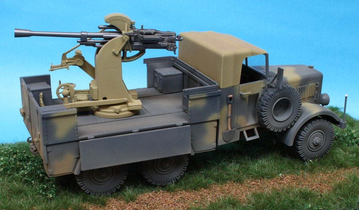 IBG 35005 Einheitsdiesel with Breda 37mm AA Gun 1/35 – zdjęcie 4