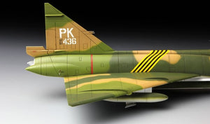 Maquette Meng DS-005 F-102A Delta Dagger (Case XX Wing) (1/72) – image 5