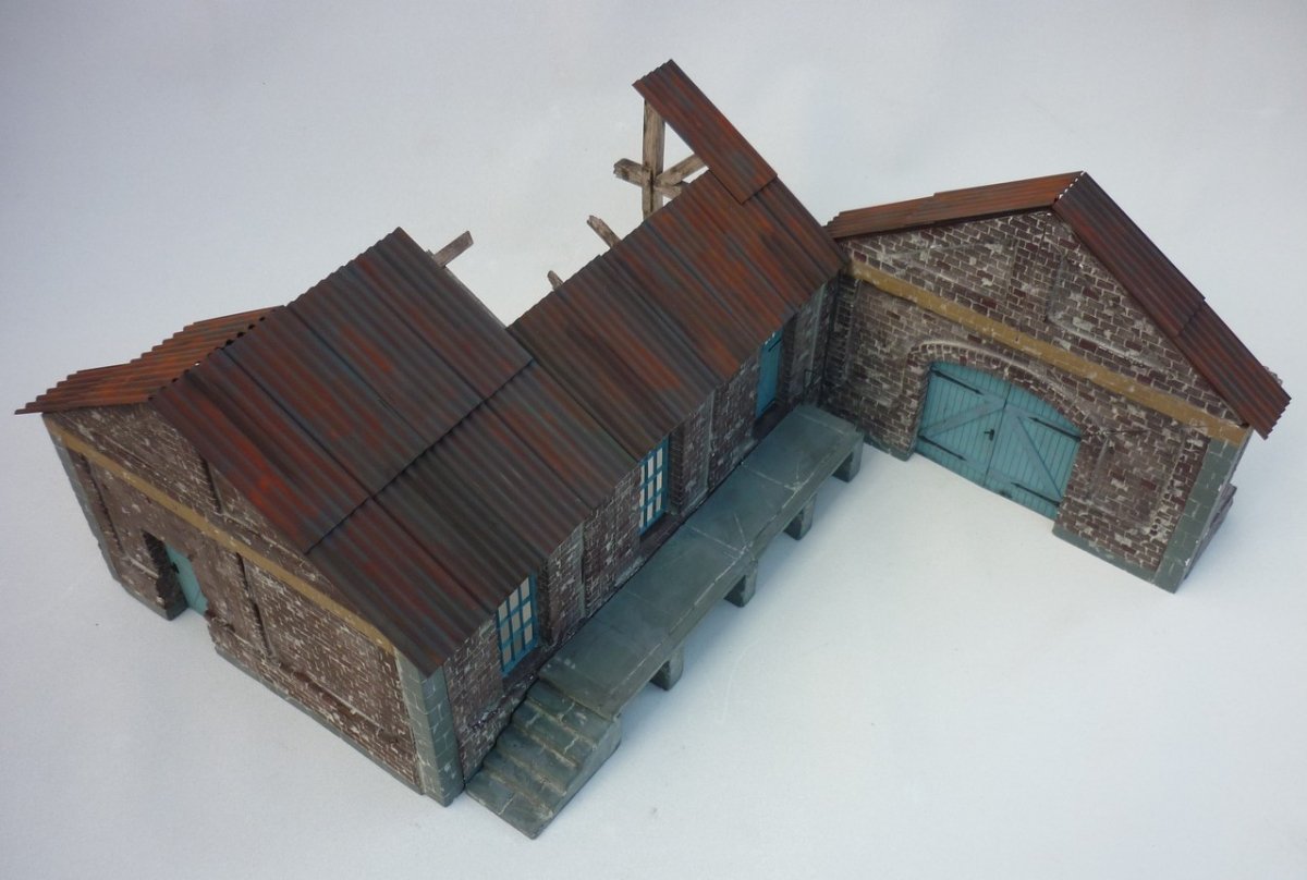 RT-Diorama 35211 Hangar à marchandises (Système modulaire) 1/35  – image 13