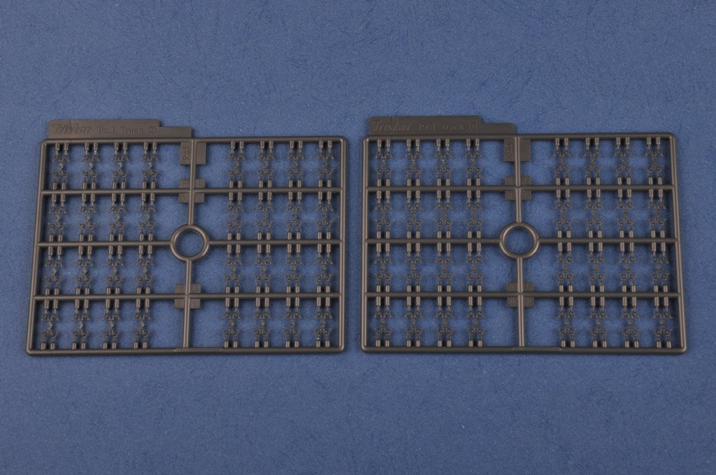Hobby Boss 80144 German Pz.Kpfw.1 Ausf. A ohne Aufbau 1/35 – imagen 5