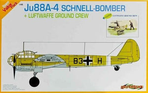 Cyber Hobby 5565 Ju88A-4 Schnell-Bomber + Luftwaffe Ground Crew 1/48