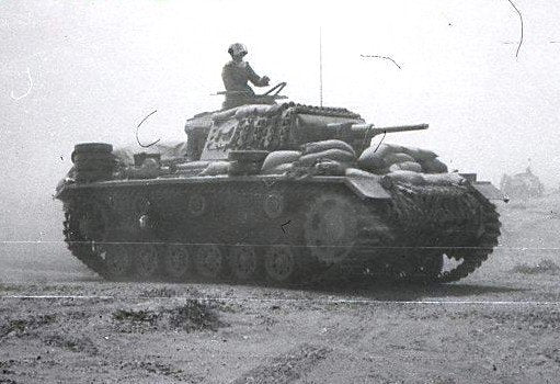 Panzer Art RE35-284 Blindage sable « lourd » pour PzIII (Afrique du Nord) 1/35 – image 6