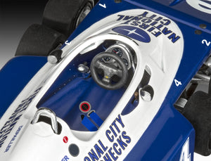Revell 07741 Tyrrell P34-2 (6 roues) 1/32 – image 4