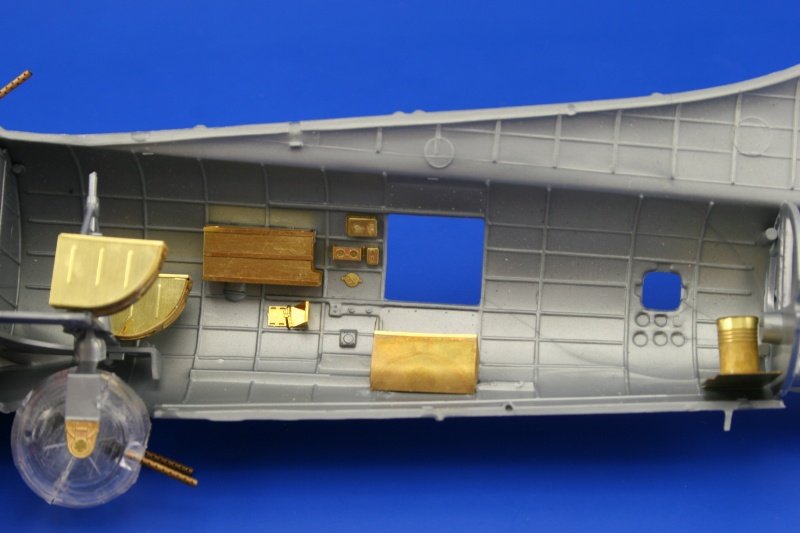 Eduard 49362 B-17G rear interior 1/48 Revell – Bild 9