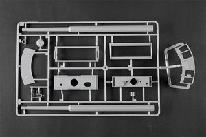 Trumpeter 00944 Pz.Kpfw.VI Ausf.E Sd.Kfz.181 Tiger I (Medium Production) 1/16 – imagen 25
