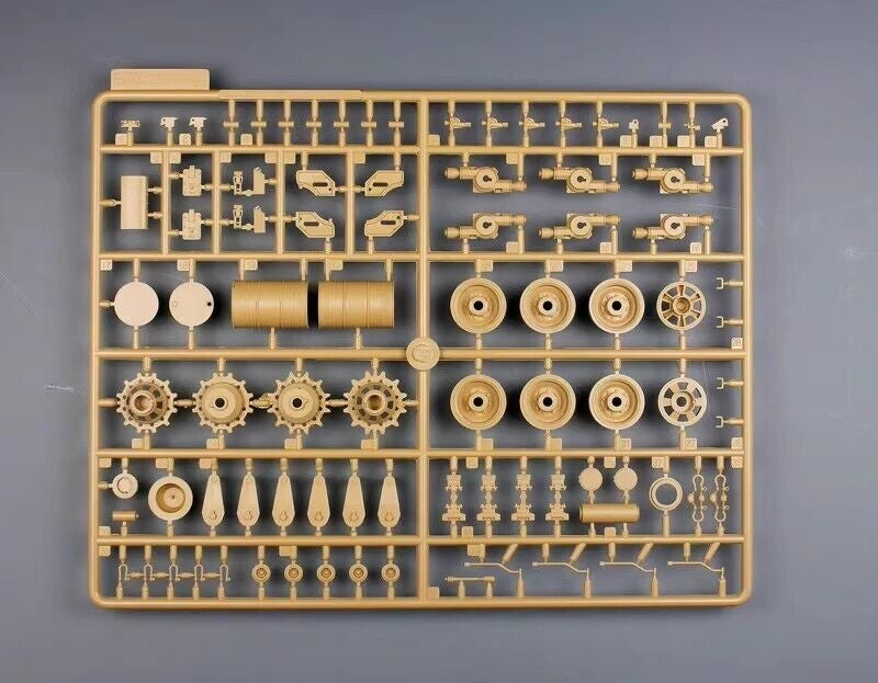 Tiger Model 4655 French Main Battle Tank Leclerc Series XXI MBT 1/35 – immagine 2