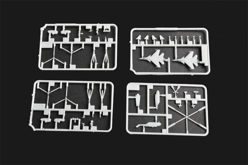 Trumpeter 06703 PLA Navy Aircraft Carrier 1/700 – Bild 10