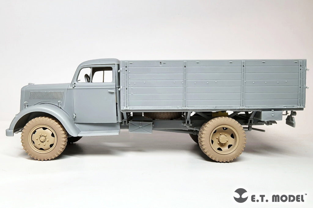 E.T. Model P35-169 WWII German 3t 4x2 Cargo Truck Sagged Wheels 1/35 – immagine 7