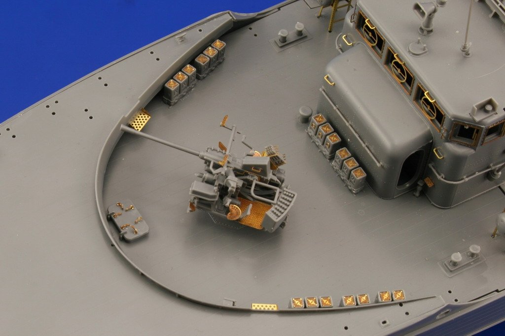 Eduard 53027 PT-15 Torpilleur japonais TAMIYA 1/72 – image 4