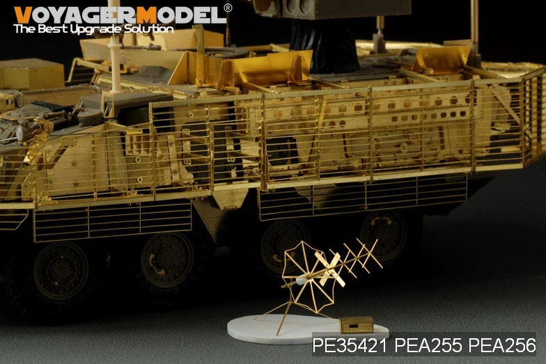 Modèle Voyager PEA256 Dispositif anti-IED Rhino de la famille Stryker américaine moderne/VHF/UHF (GP) 1/35  – image 3