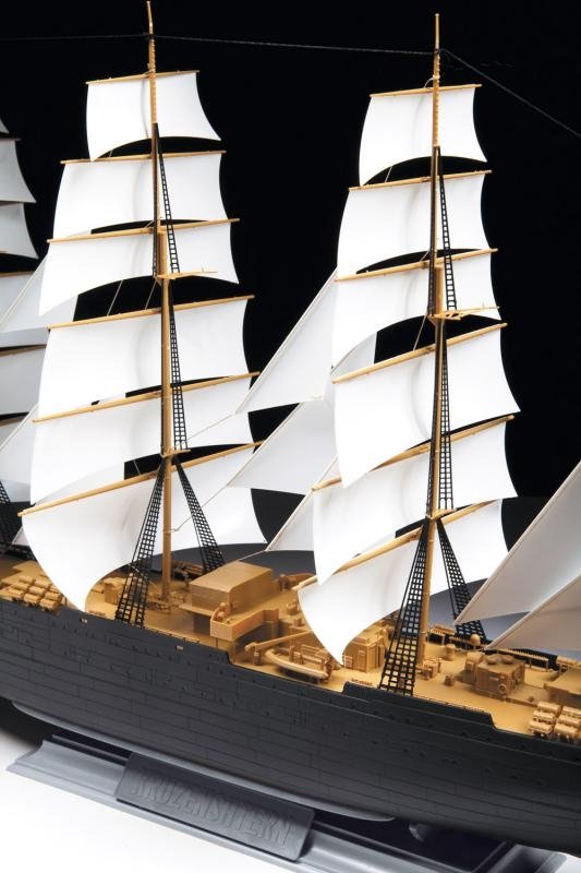 Zvezda 9045 &amp;quot;Krusenstern&amp;quot; Sailing Ship 1/200 – immagine 4