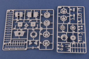 Hobby Boss 84533 Pz.Kpfw.VI Sd.Kfz.182 Tiger II (Henschel July-1945 Production) 1/35 – imagen 9