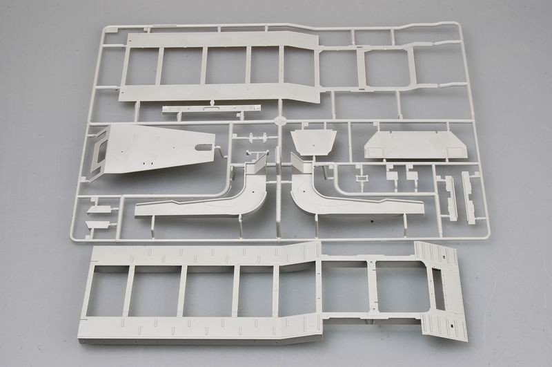 Trumpeter 00211 MAZ-537G intermediate type with MAZ/ChMZAP 5247G semi-trailer 1/35 – immagine 15