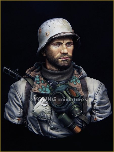Young Miniatures YM1849 German Motorcyclist East Front WWII 1/10 – imagen 7
