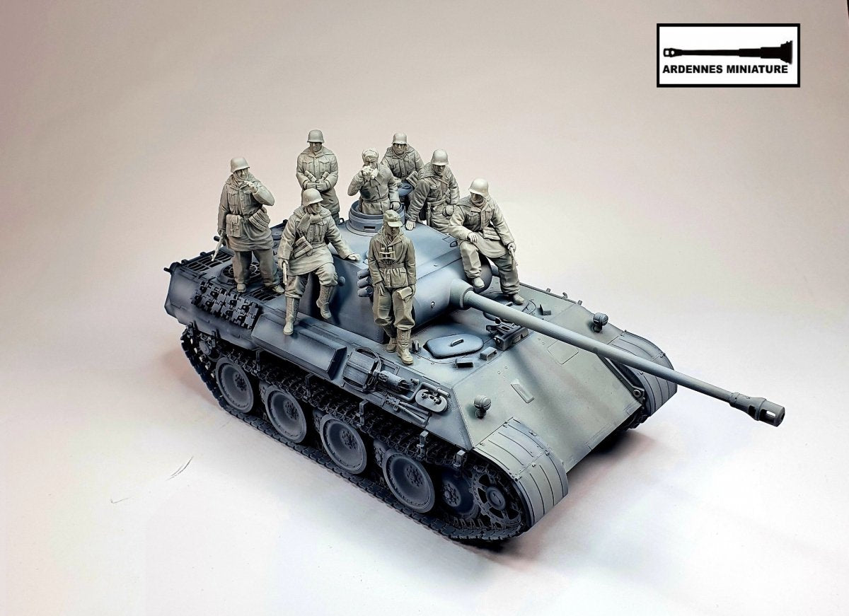 Ardennes Miniature 35026 GERMAN OFFICER 1944 1/35 – imagen 4