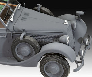 Revell 63354 Typ 320 (W142) Cabriolet Model Set 1/35 – image 4