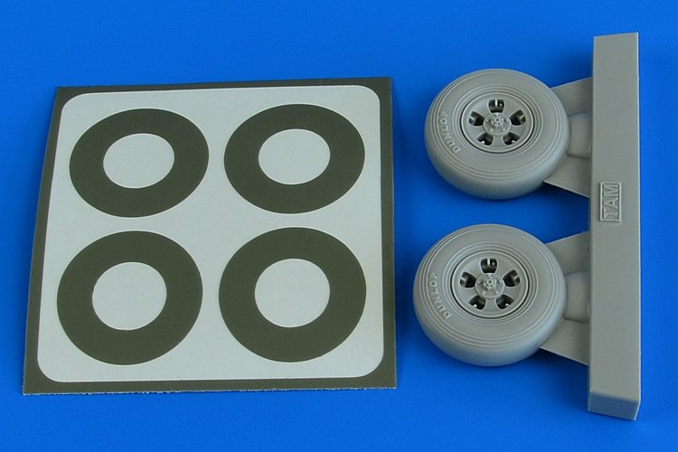 Aires 2228 Spitfire Mk.IX wheels (5-spoke) &amp;amp; paint masks 1/32 TAMIYA
