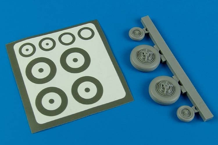 Aires 4589 Roues et masques de peinture F-100 Super Saber 1/48 Monogram|Trumpeter