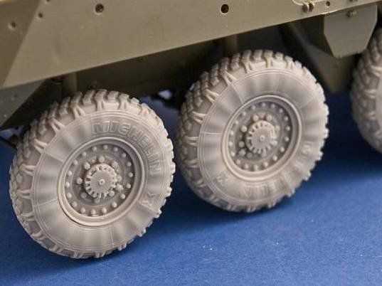 Panzer Art RE35-123 Road wheels for ICV “Stryker” 1/35 – imagen 4
