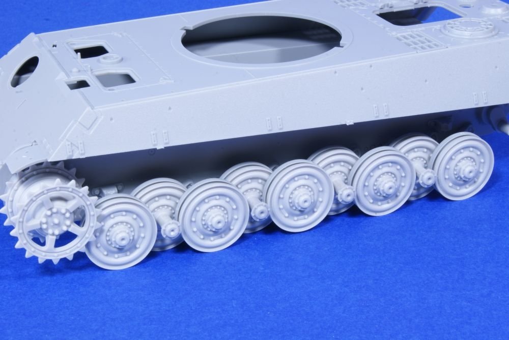 Panzer Art RE35-194 Wheels for “King Tiger” (Final Pattern) 1/35 – Bild 3