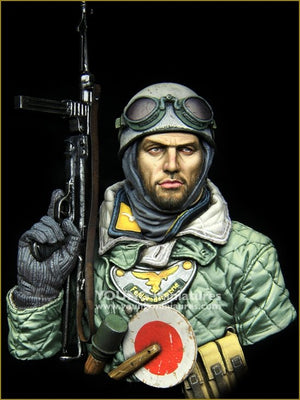Young Miniatures YM1874 Fallschirmjäger allemand Eastfront 1943 1/10
