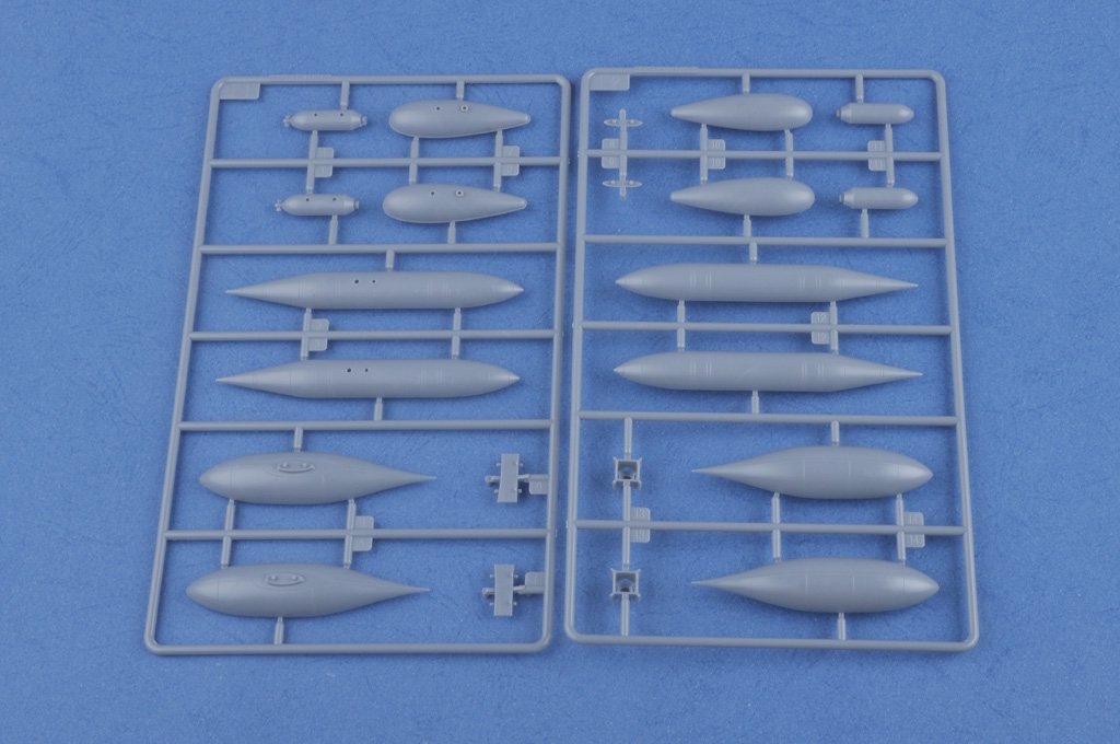 Hobby Boss 81724 RF-80A Shooting Star 1/48 – image 8