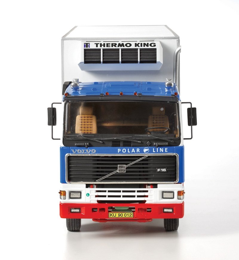 Italeri 3893 VOLVO F16 REEFER TRUCK 1/24 – imagen 3