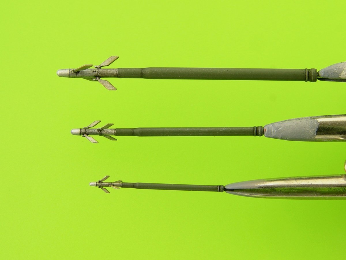 Master AM-72-110 Mi-24 (Hind D/E) - JakB-12.7 machine gun barrel and DUAS probe (metal and resin parts) 1/72 – immagine 14