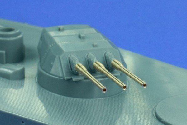 RB-Model 700L14 Lufa Yamato class 1/700