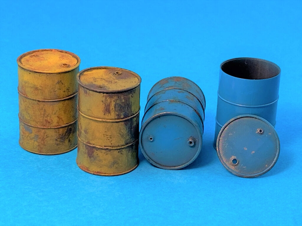 Point of no Return 3523048 Stare Beczki 200l / Old Barrels 200l 1/35 – immagine 3