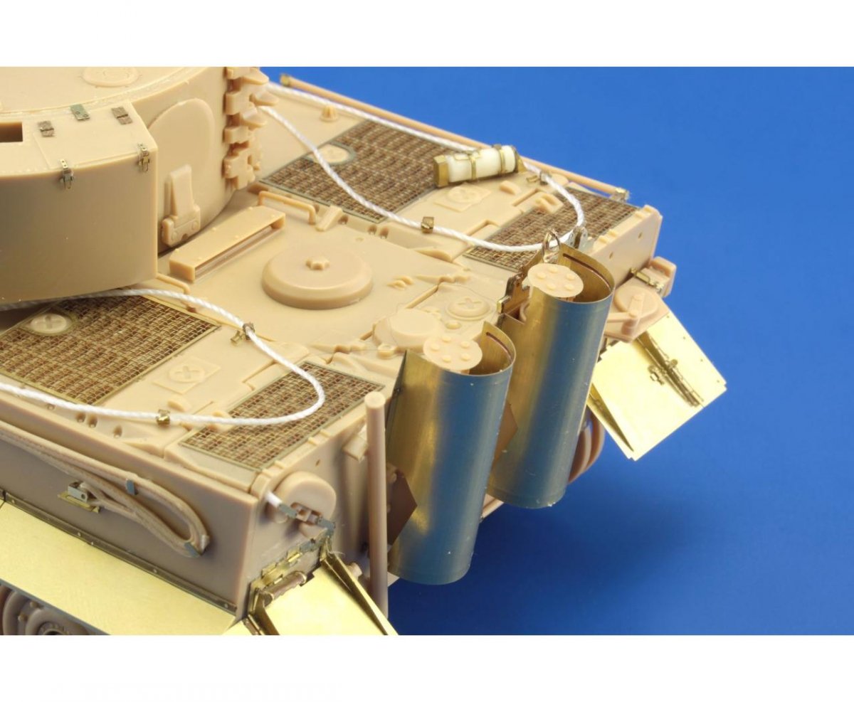 Eduard 36318 Tiger I tardif 1/35 Academy – image 7