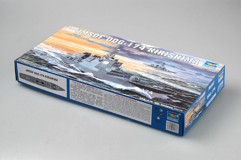 Trumpeter 04533 JMSDF DDG-174 Kirishima 1/350 – immagine 3