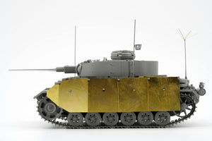Border Model BT-048 Pz.Bef.Wg.III Ausf.K 2in1 avec Schürzen 1/35 – image 3