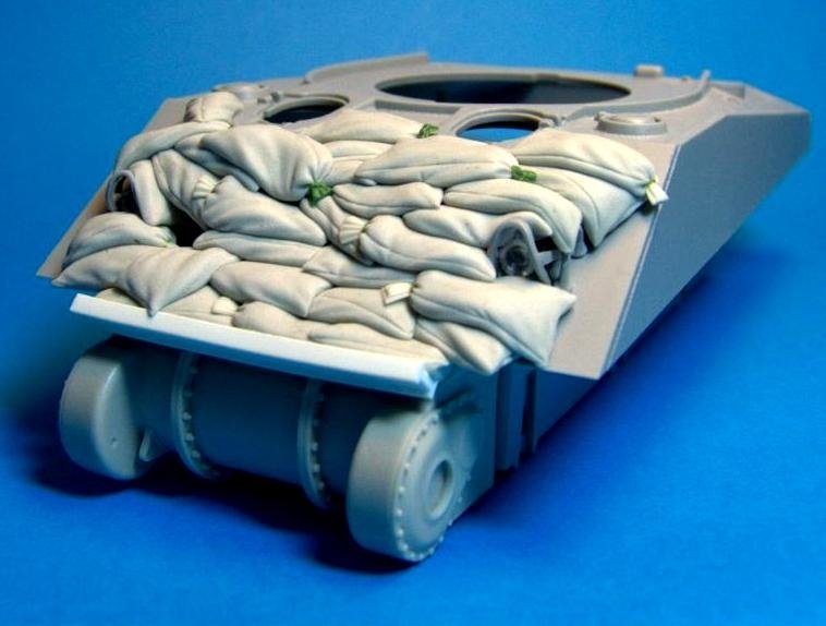 Panzer Art RE35-172 Sand armor for M4 Sherman tanks (early hull) 1/35 – imagen 3