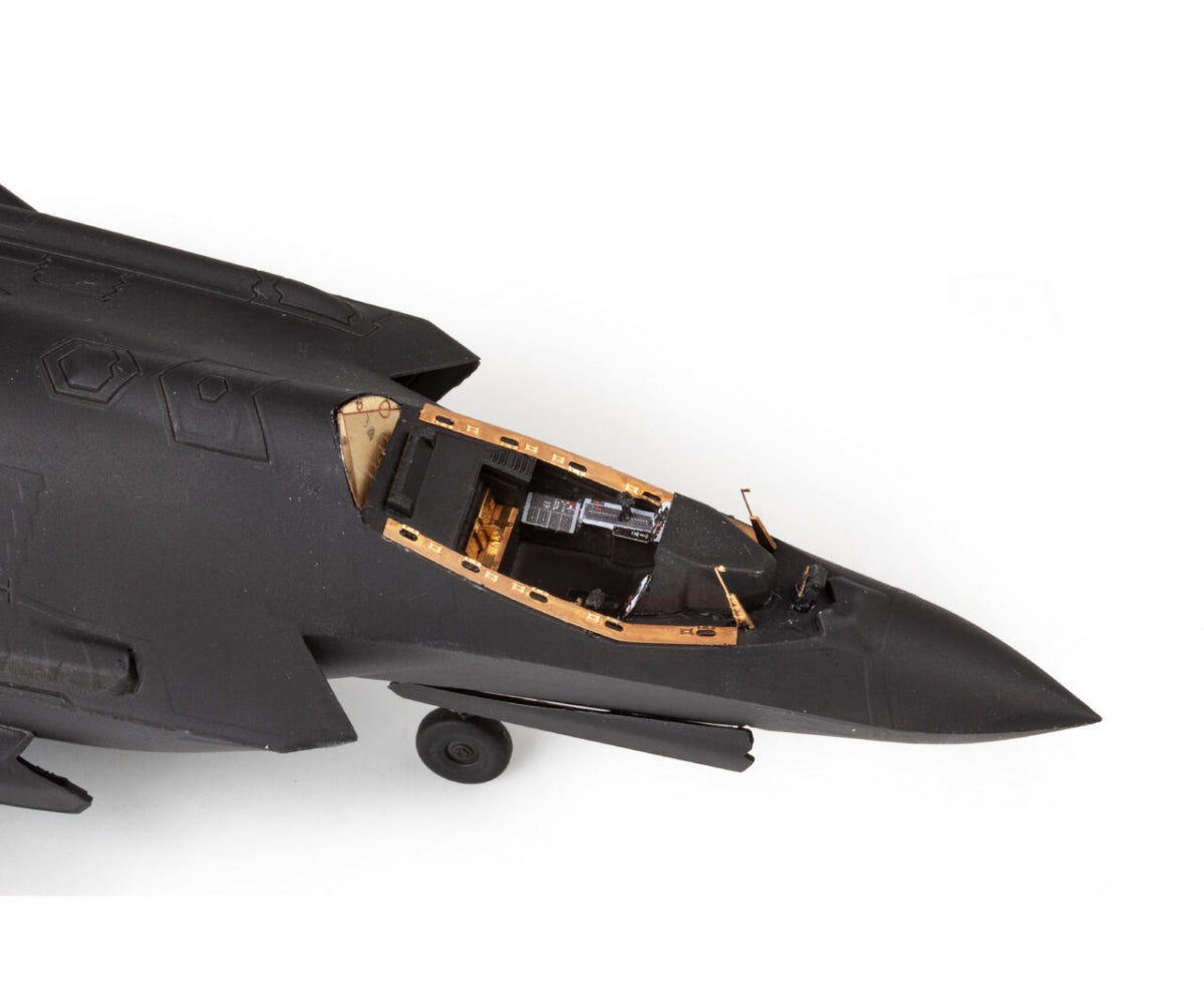 Eduard SS852 F-35A REVELL 1/72 – Bild 6