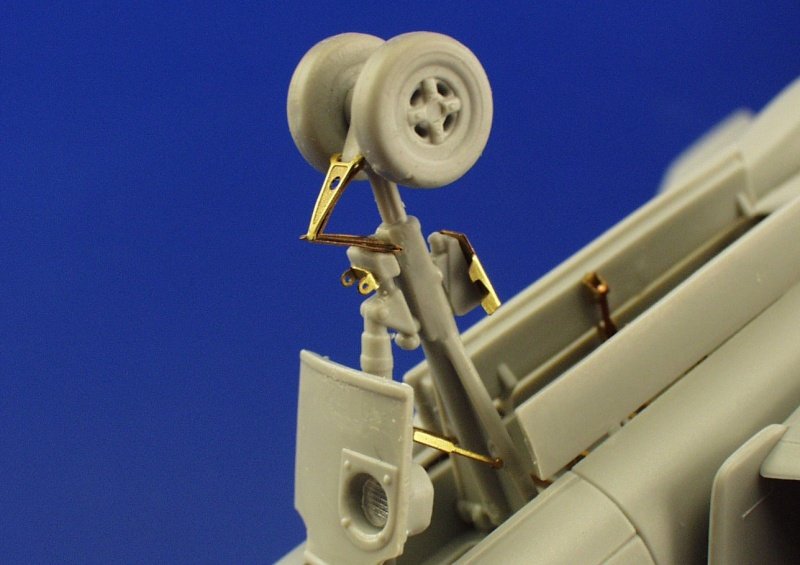 Eduard 49300 JAS-39 Gripen 1/48 Italeri – imagen 5