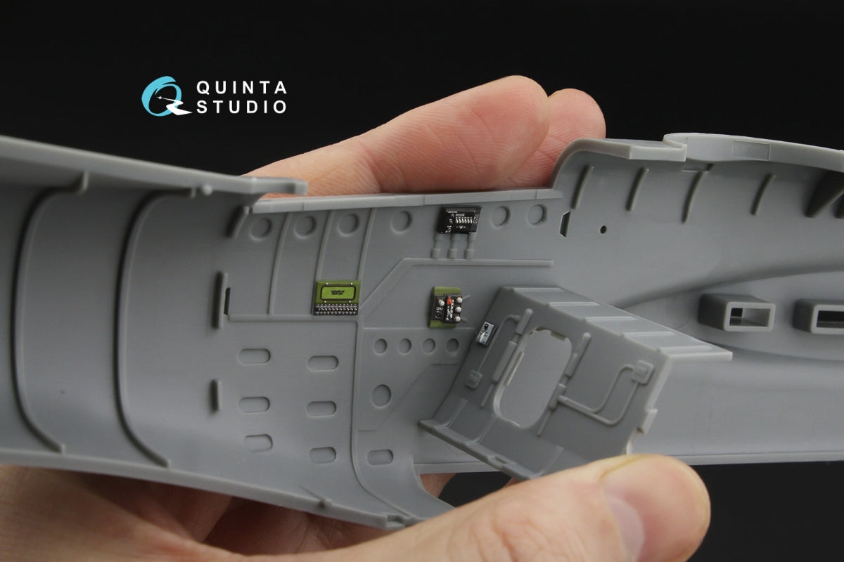 Quinta Studio QDS-32250 A-26C Invader 3D-Printed &amp;amp; coloured Interior on decal paper (Hobby Boss) (with 3D-printed resin parts) 1/32 – imagen 9
