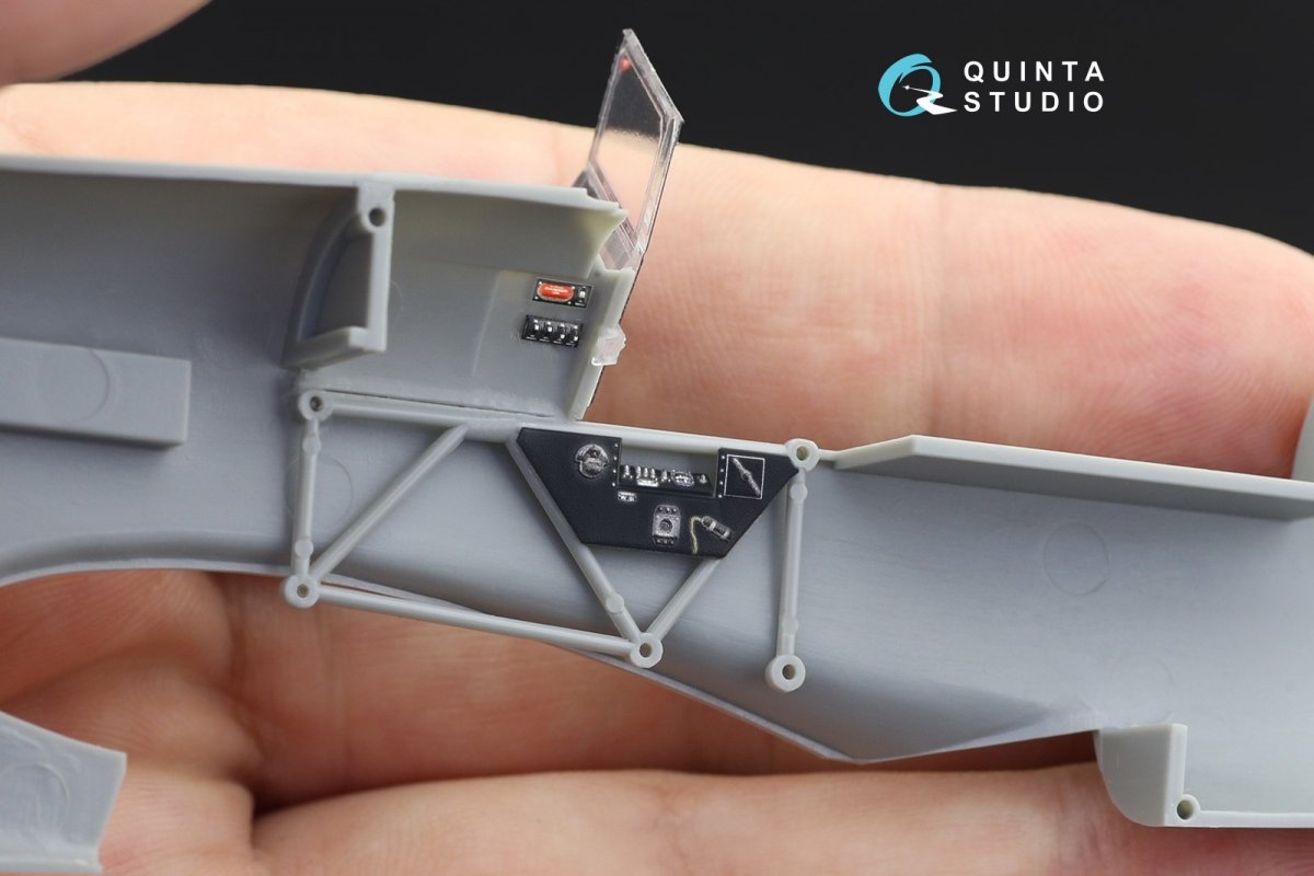 Quinta Studio QD48218 Hawker Typhoon Mk.1b early 3D-Printed &amp;amp; coloured Interior on decal paper ( Hasegawa ) 1/48 – immagine 7