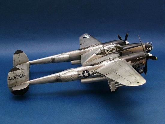 Trumpeter 02227 Lockheed P-38L-5-LO Lightning (1/32) – image 6