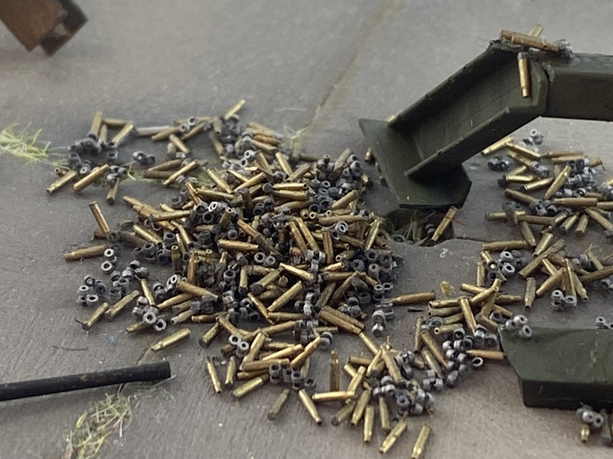 Point of no Return 3522013 Shells and links for M2HB browning 0.5 inch ammunition 1/35 – image 4