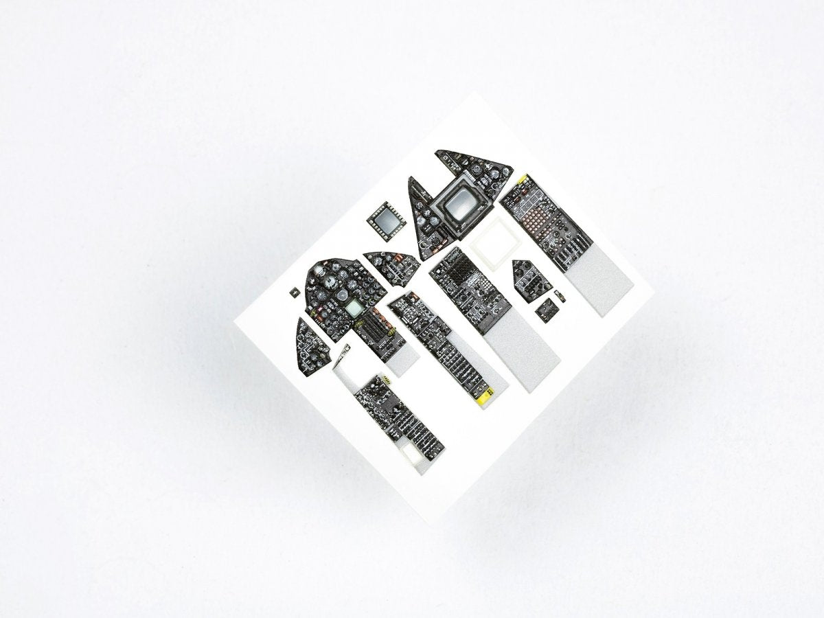 Red Fox Studio QS-48020 SR-71A Blackbird Revell 1/48 – immagine 4