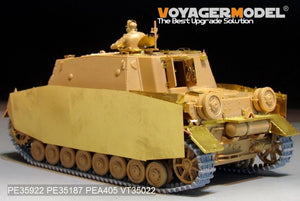 Maquette Voyager PE35922 Sturmpanzer IV Brummbar allemand de la Seconde Guerre mondiale, version de base, pour Tamiya 35353, échelle 1/35  – image 18