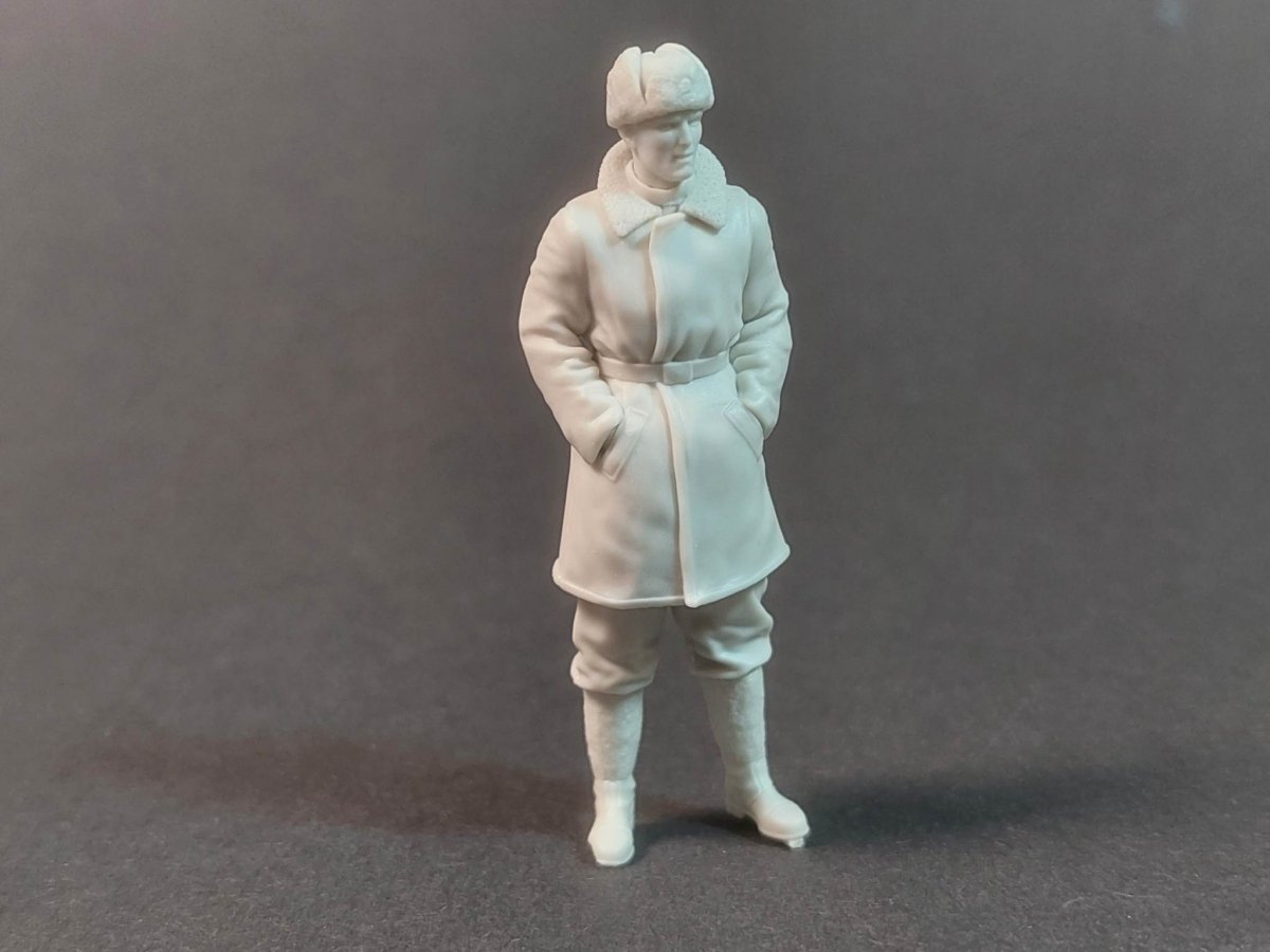 Panzer Art FI35-181 Officier de char allemand en manteau d'hiver n° 1 1/35