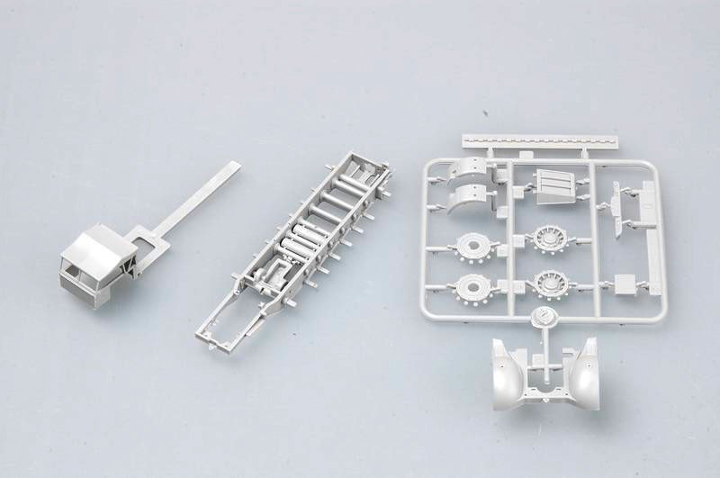 Trumpeter 07275 German Sd.Kfz.9 (18t) Half-Track Sd.Ah.116 Trailer 1/72 – imagen 6