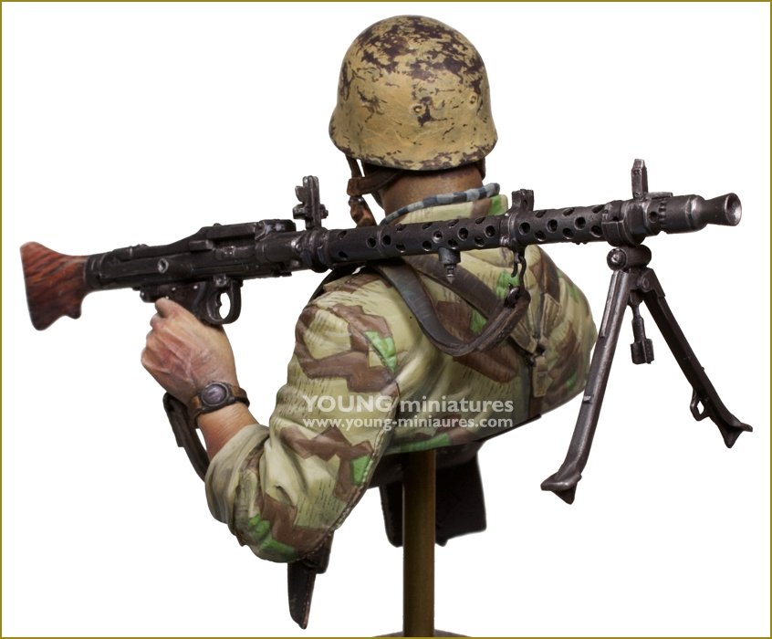 Young Miniatures YM1892 WWII German Paratroopers 1/10 – Bild 8