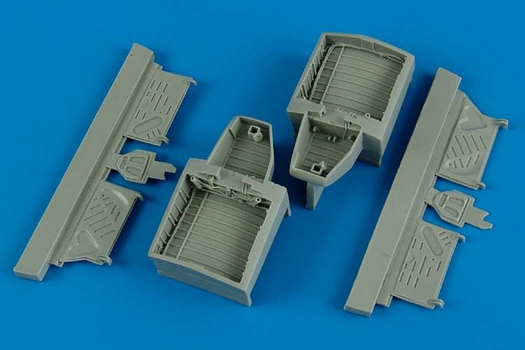 Aires 4572 F4U-4 Corsair wheel bay 1/48 Hobby boss
