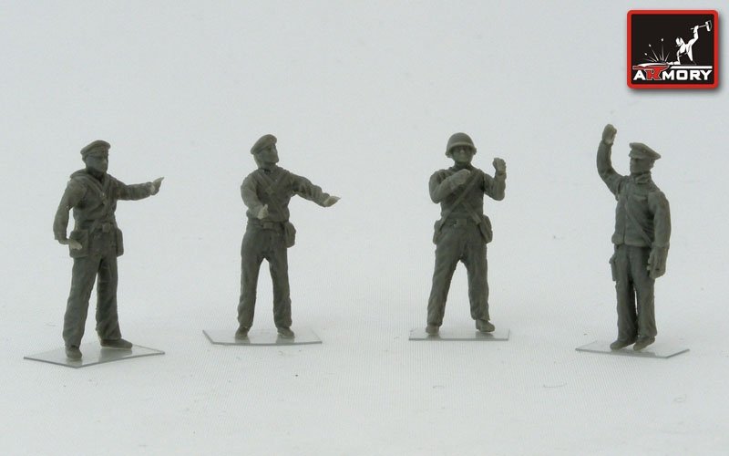 Armory Models F7217 Soviet Quadruple Maxim AA gun marines crew (WWII) 1/72