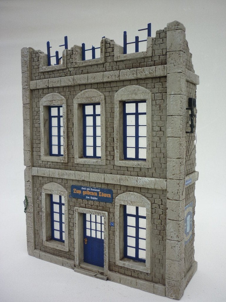 RT-Diorama 35198 Damaged City Building 1/35 – Bild 8