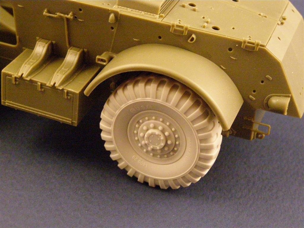 Panzer Art RE35-006 Wheels for AC Staghound 1/35 – imagen 3